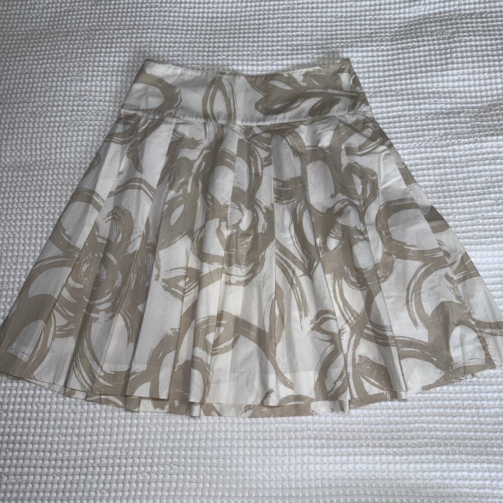 Banana Republic Women's A Line Pleated Skirt White Beige Size 0 100% Cotton